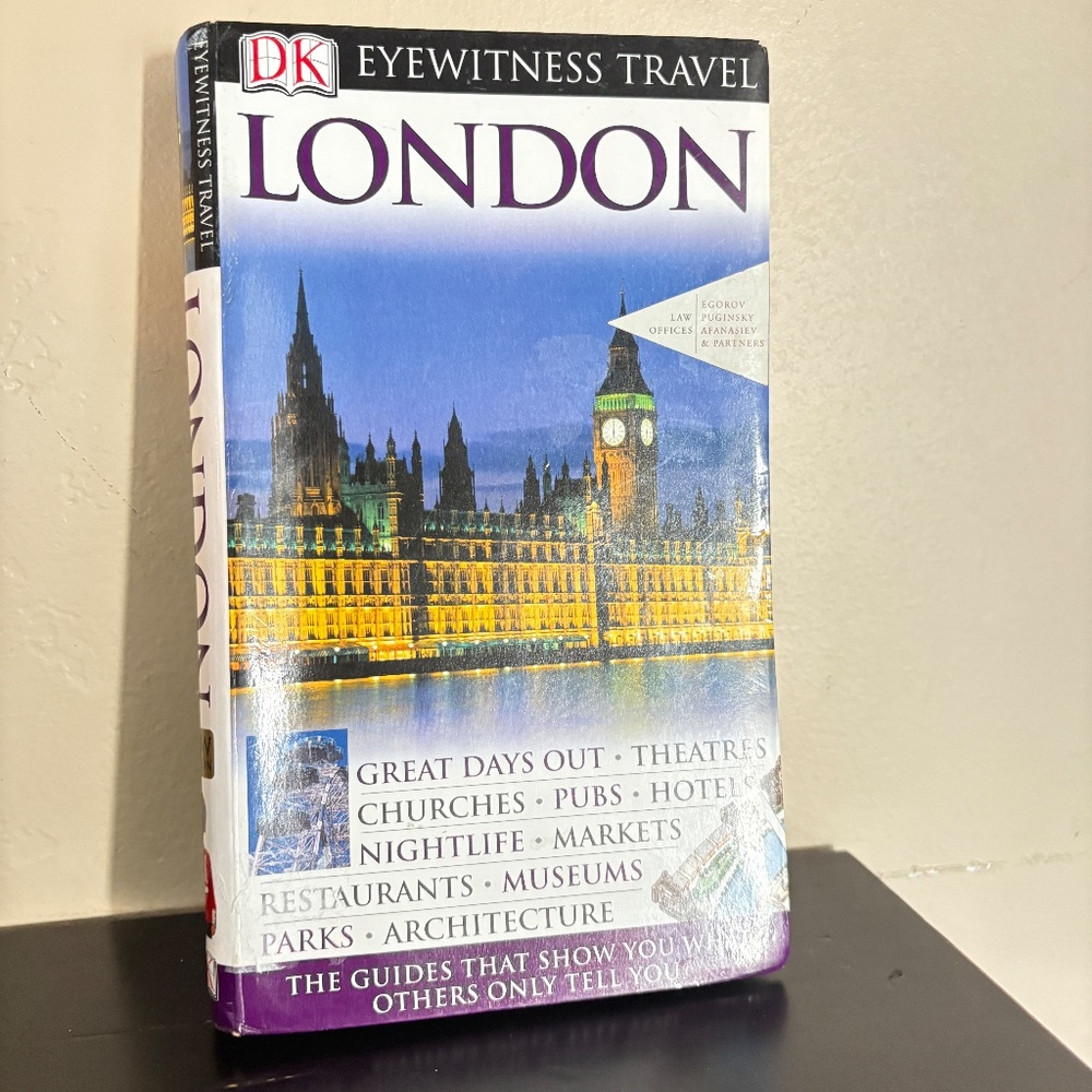 DK Eyewitness Travel; London, guide book, c. 2007;  paperback